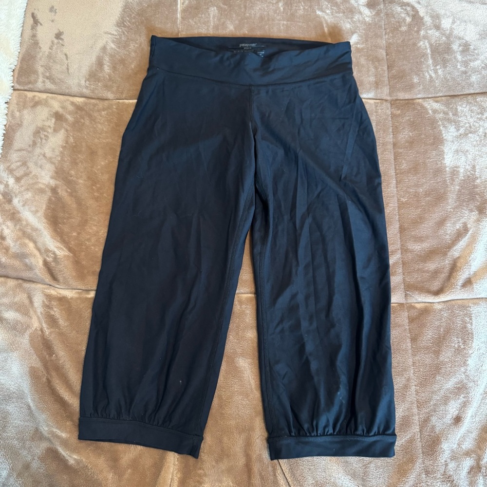 Patagonia Black Capri Joggers